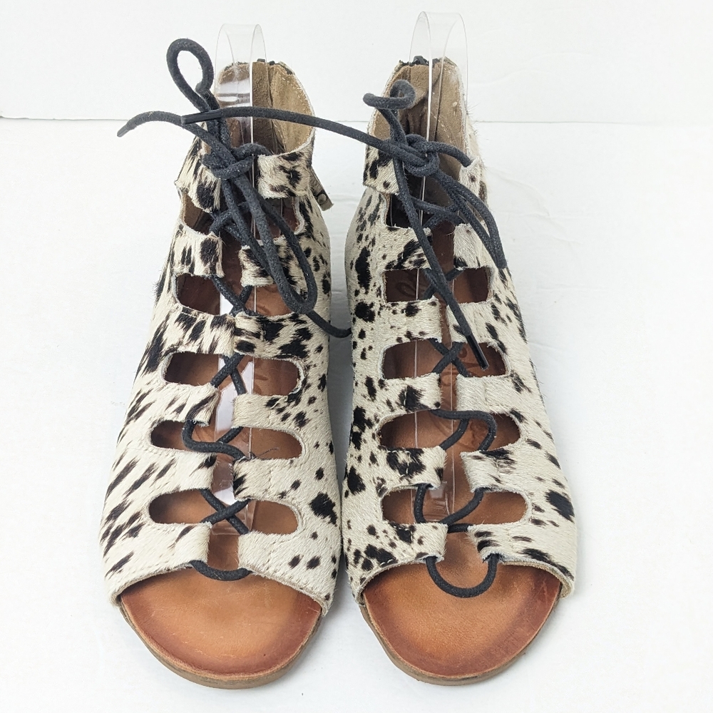 Naughty Monkey Nola Sandals - Picture 6 of 16